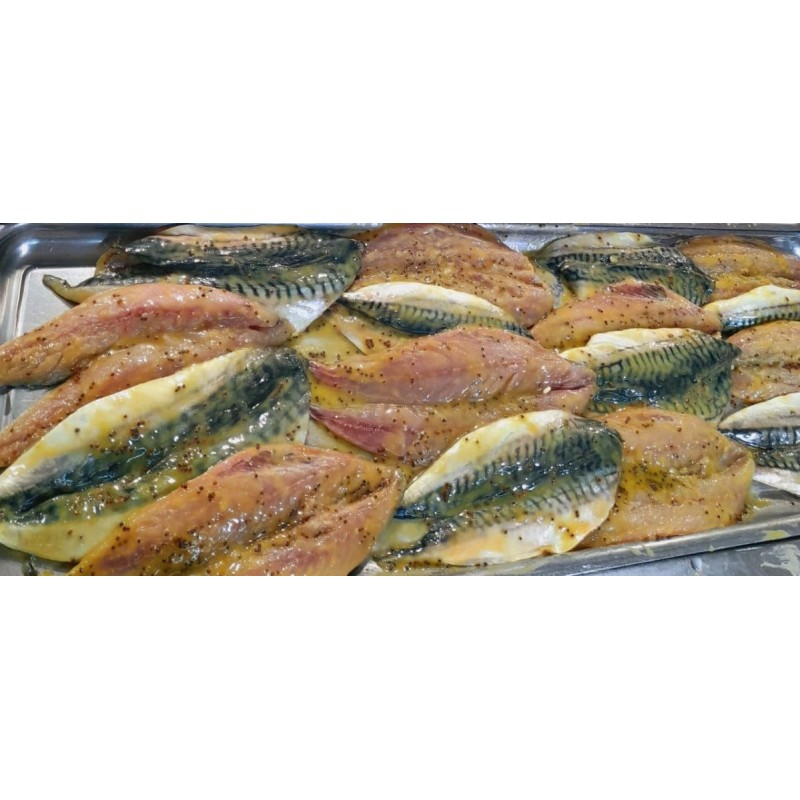 Filets de maquereau marinés